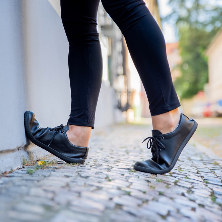 Ahinsa Ananda Barefoot Black